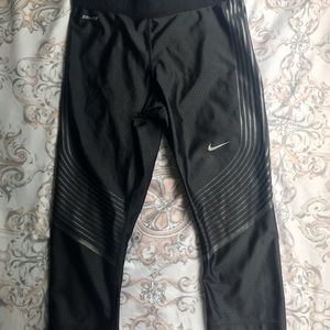Nike Capri running tights